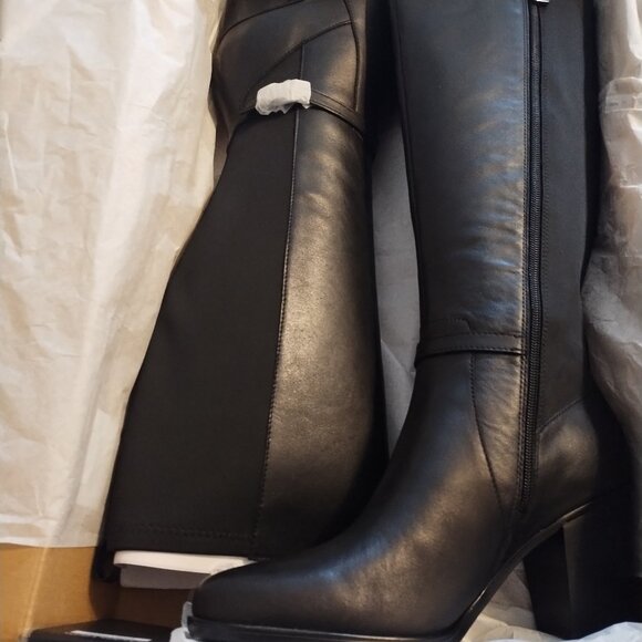 Naturalizer Kalina Stretch Boot - Wide Calf - Picture 5 of 7